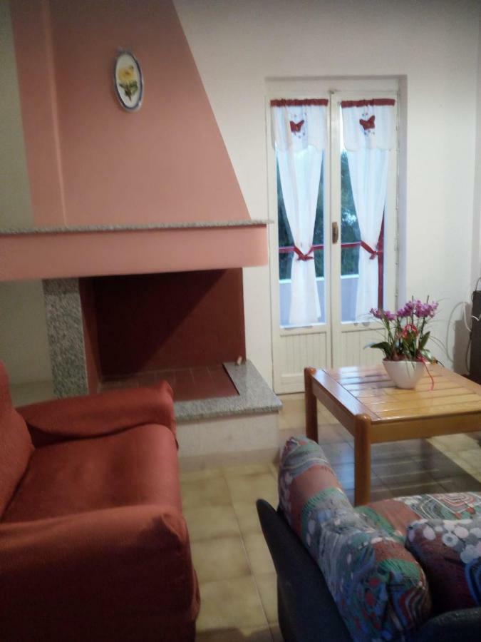 Villa Angela Chiara Порто Чезарео Екстериор снимка