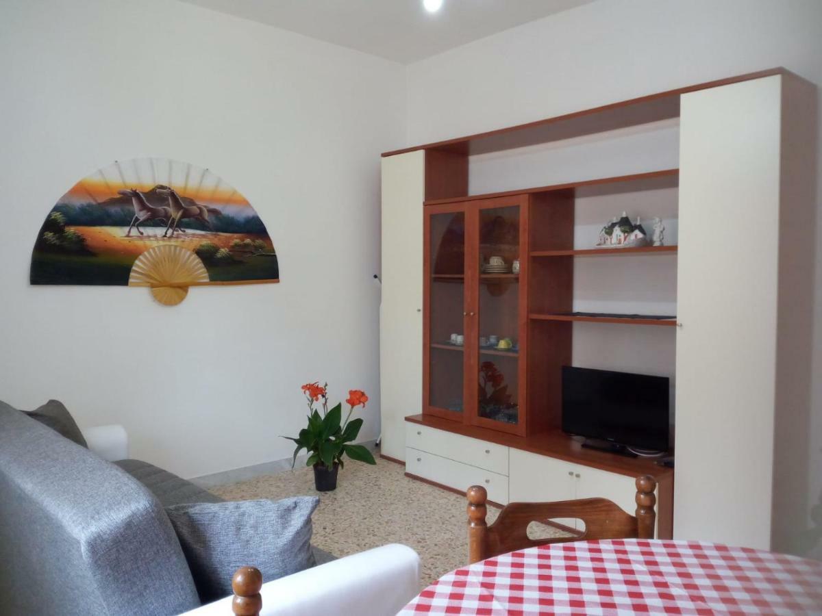 Villa Angela Chiara Порто Чезарео Екстериор снимка